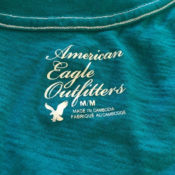 Green American Eagle V Neck T Shirt - Picture 3 of 3